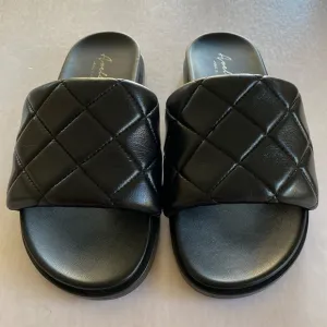 AVELLINI Women’s Black Cushion Slides Sandals Size 39 or 8 US