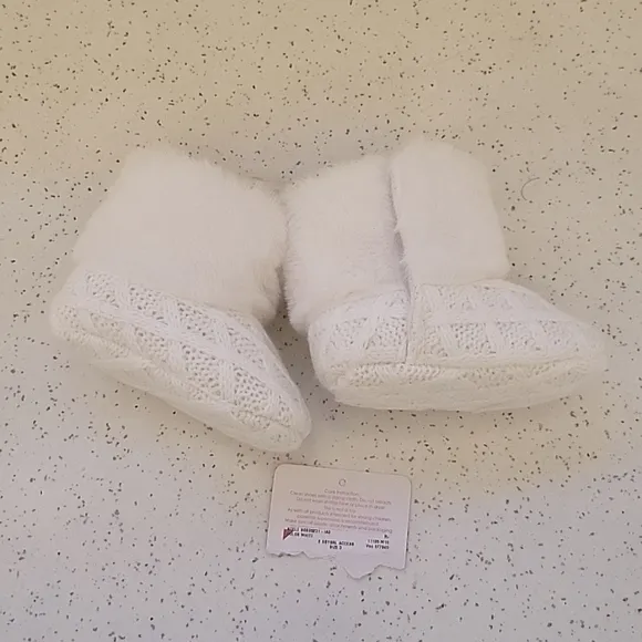 Baby Girl Walking Shoes and Bootie Size 6-12 months/ Size 3 and 4 Bundle