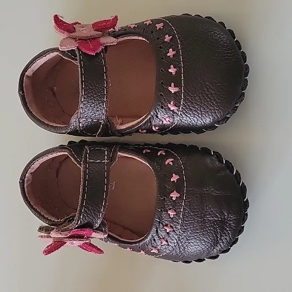 Baby Girl Walking Shoes and Bootie Size 6-12 months/ Size 3 and 4 Bundle