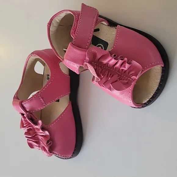 Baby Girl Walking Shoes and Bootie Size 6-12 months/ Size 3 and 4 Bundle