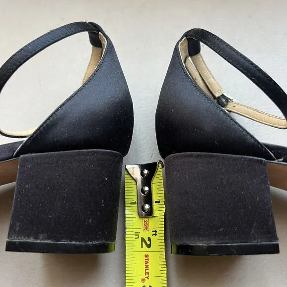 Badgley Mischka Black Fabric w/ Crystal Embellishments &amp; Block Heel Sandals US 7