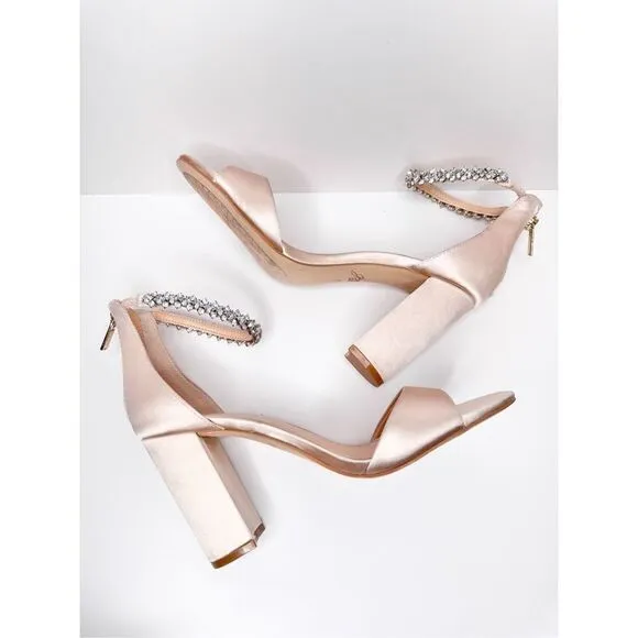 Badgley Mischka Sandals Louise Peep-toe Block Heel Rose Embellished Size 7.5