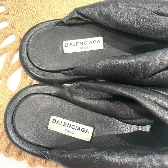 Balenciaga Black Leather Knot Slide Sandals Size EU 37