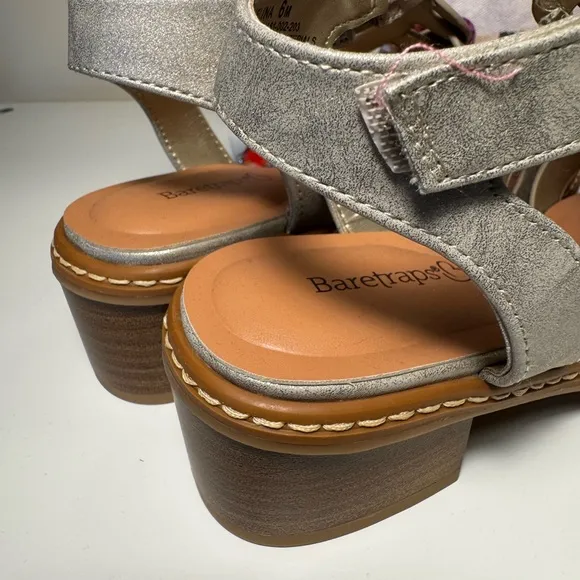 Bare Traps Strappy Block Heel Sandals NWT