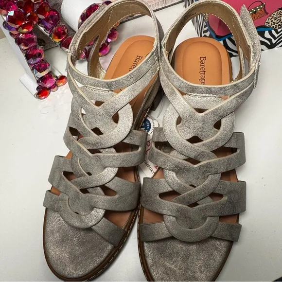 Bare Traps Strappy Block Heel Sandals NWT