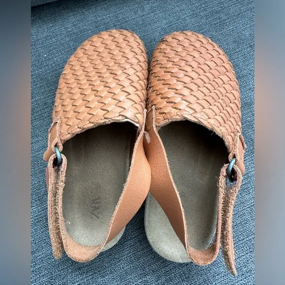 Beautiful ZARA braided Sandals (unisex)