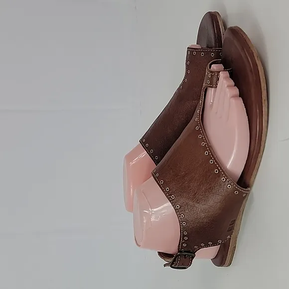 Bed Stu Misha Teak Driftwood-FG Leather Women's  Sandals