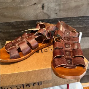 Bed/stu genuine leather ladies sandals