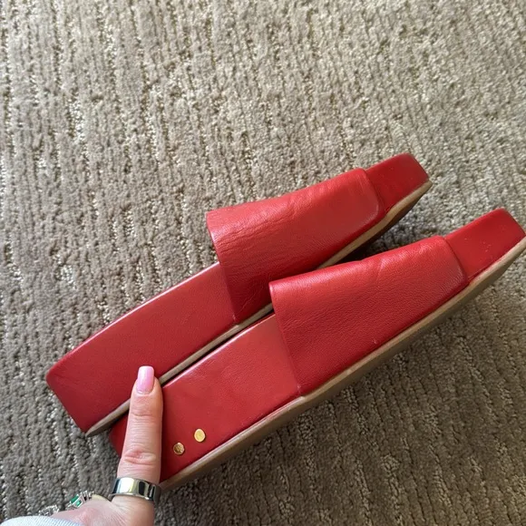 Beek Red Pelican Leather Slide