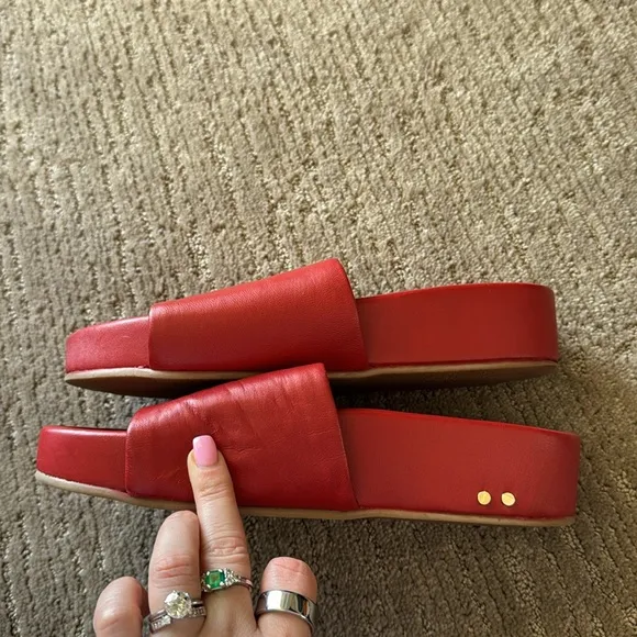 Beek Red Pelican Leather Slide