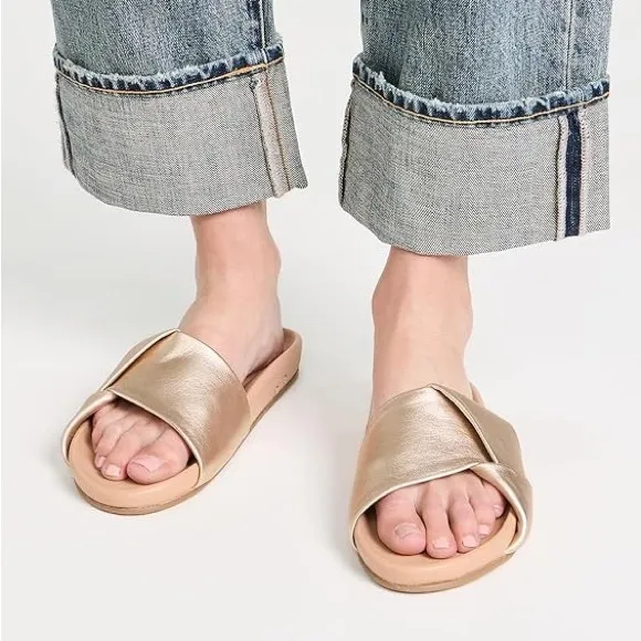 Beek Tori Slide Sandals