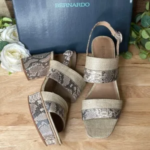 Bernardo Racquel Snake Print Platform Sandals Cream Size 8.5