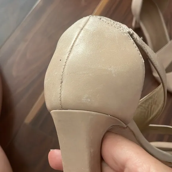 Bernardo Women’s Camille Blush Nude Leather Mid Heel Sandals Fashion Pumps  6
