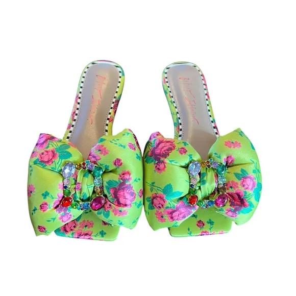 Betsey Johnson Daisyy Satin Square Toe Slide Sandals Floral NEW Size 5