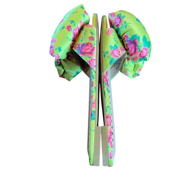 Betsey Johnson Daisyy Satin Square Toe Slide Sandals Floral NEW Size 5