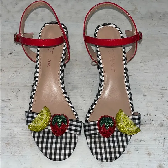 Betsey Johnson Fruit Strap Maliah GinghamSandal Shoe Block Heel | size 10