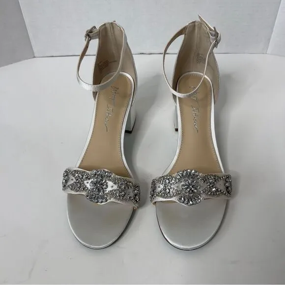 Betsey Johnson Women's SB-Mel Ivory Embellished Heeled Bridal Sandal Size 8