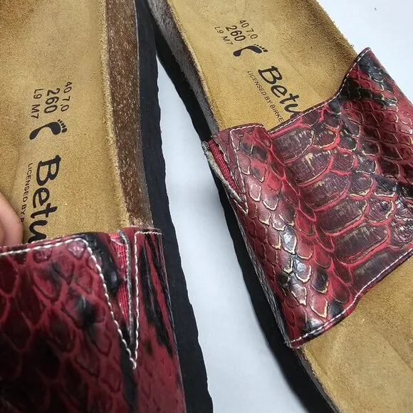 Betula Birkenstock Red Snake Leather Slip On Clogs Slides Sandals 40 L 9 M 7