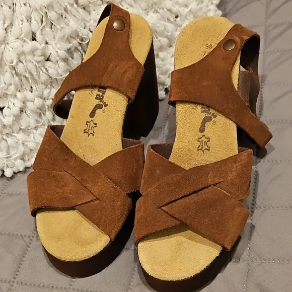 BioNatura Brown Platform Suede Sandals with Chunky Heel