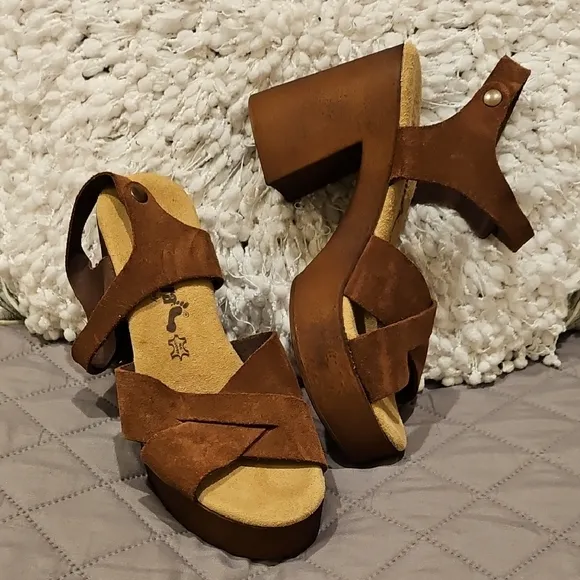 BioNatura Brown Platform Suede Sandals with Chunky Heel
