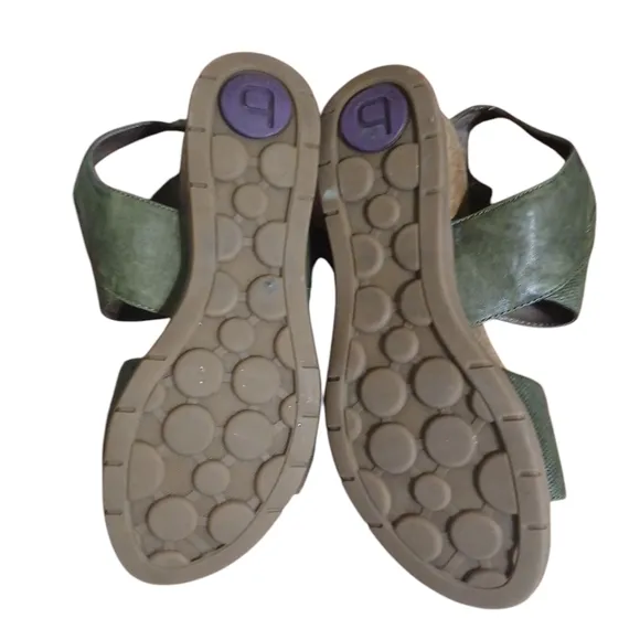 Bionica Green Leather Sandals Double Strap Cork Heel Comfort Sandals Sz 10