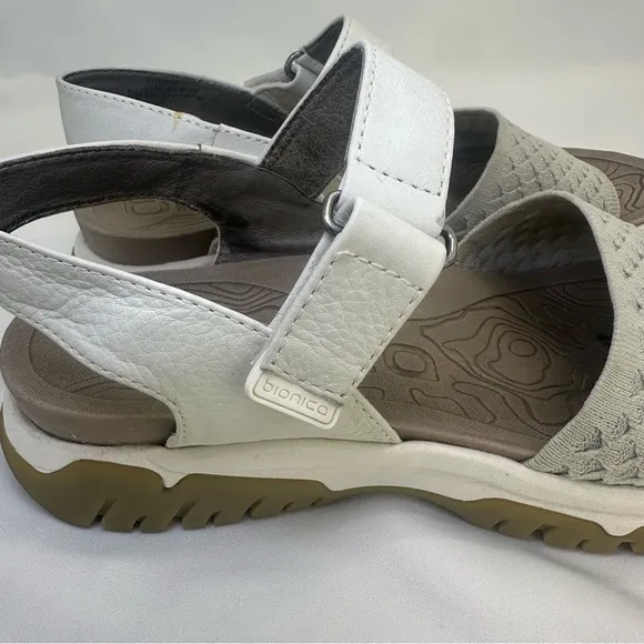 Bionica Women's Nacola Sport‎ Comfort Sandals Size 10 Slip Resistant leather