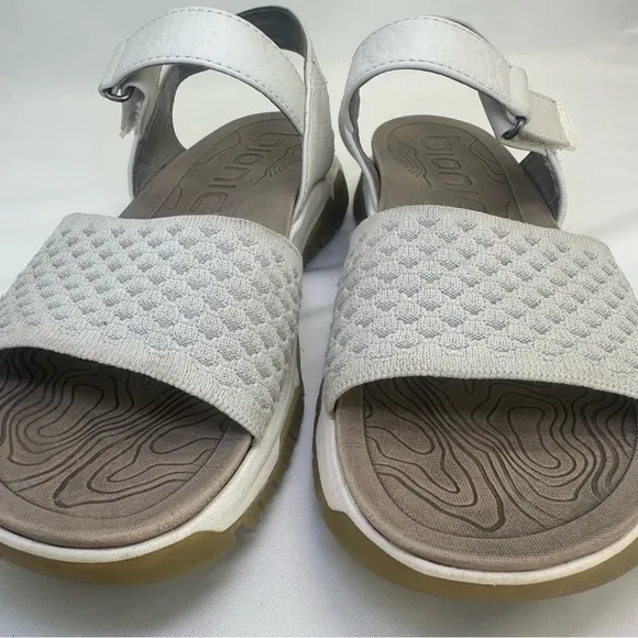 Bionica Women's Nacola Sport‎ Comfort Sandals Size 10 Slip Resistant leather