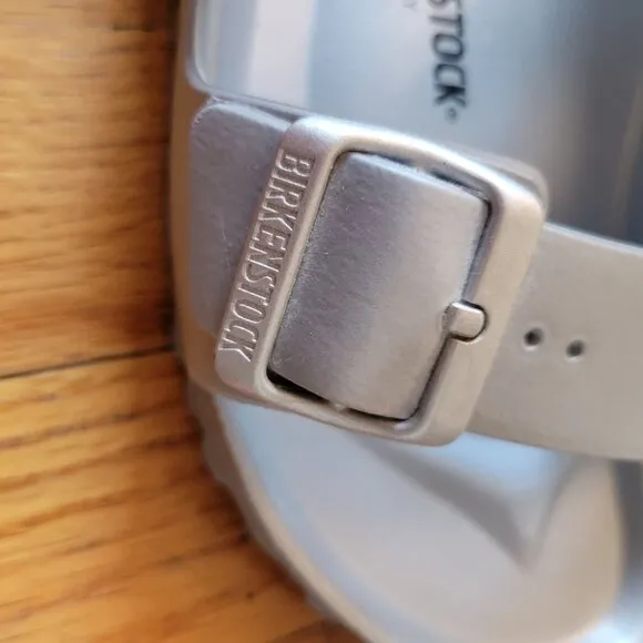 Birkenstock 39 Silver Gray Lightweight EVA Water Sandals 2 Strap ARIZONA 8 Narro
