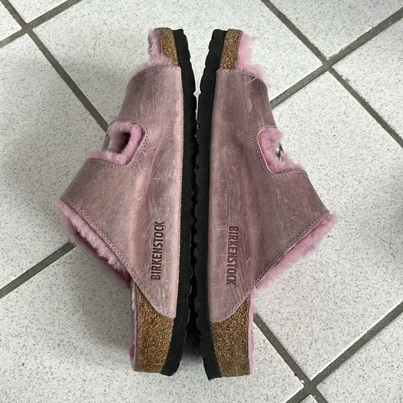 Birkenstock Arizona Big Buckle Shearling Oiled Leather Sandals - Size EU 38