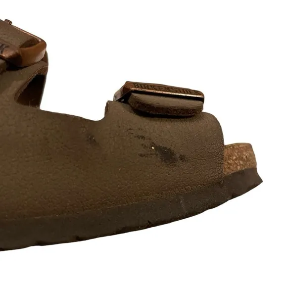 BIRKENSTOCK Arizona Leather Slip On Sandals Kids 31