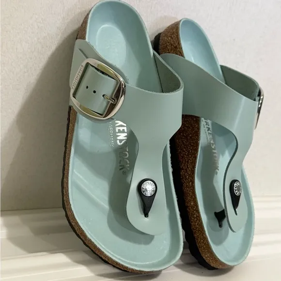 Birkenstock Gizeh Big Buckle Natural Leather Patent - High Shine Surf Green