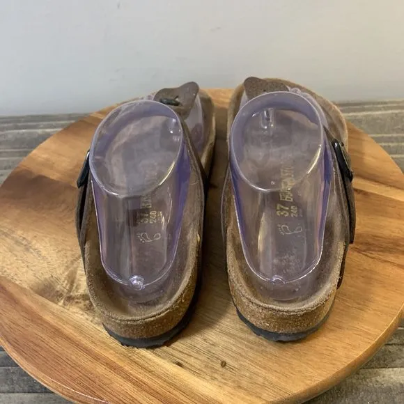 Birkenstock Gizeh Sandals Womens Size 6 EU 37 Brown Thong Buckle Slip On Leather
