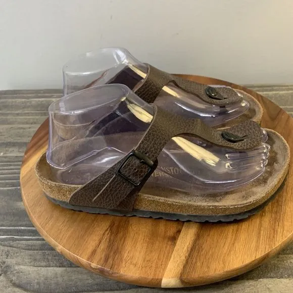 Birkenstock Gizeh Sandals Womens Size 6 EU 37 Brown Thong Buckle Slip On Leather