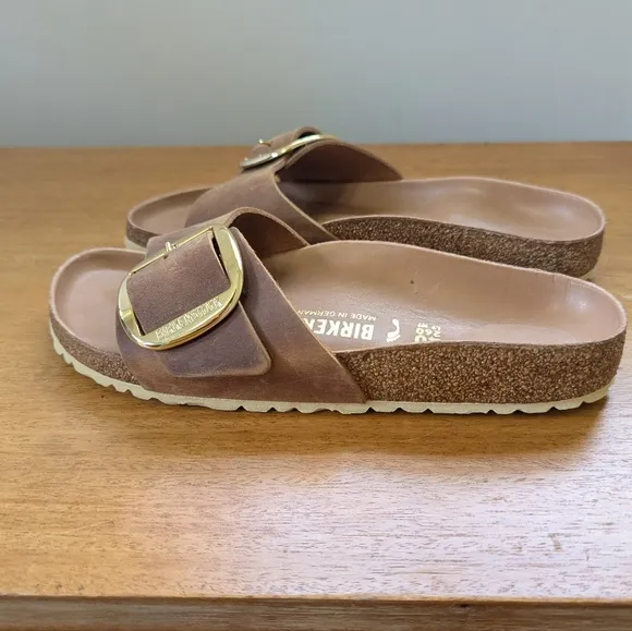 BIRKENSTOCK Madrid Big Buckle Sandal Cognac Oiled Leather Brown Slip On