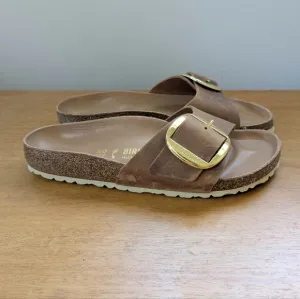 BIRKENSTOCK Madrid Big Buckle Sandal Cognac Oiled Leather Brown Slip On