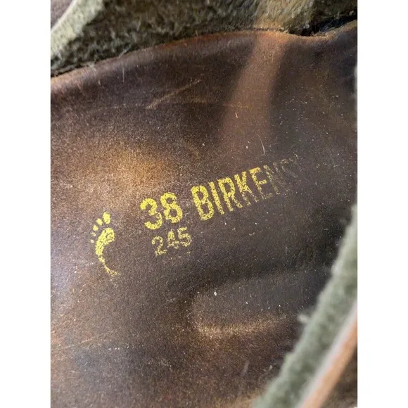 Birkenstock Sandals Womens Arizona Slides Gold Metallic 38EUR  7.5 US