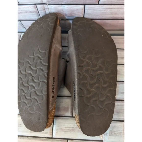 Birkenstock Sandals Womens Arizona Slides Gold Metallic 38EUR  7.5 US