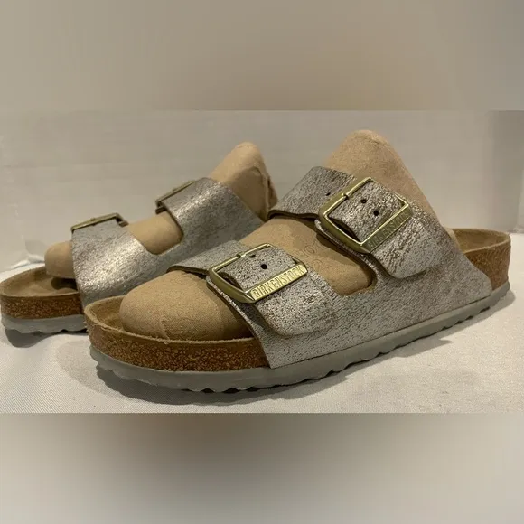 BIRKENSTOCK Washed Metallic Silver Arizona Buckle Sandals Women’s Size 7 (38)