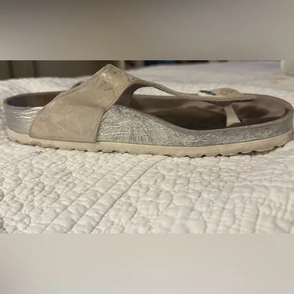 BIRKENSTOCK Woman’s Gizeh Sandal