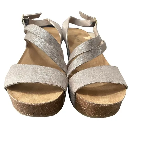 Bjorndal Bronze Platform Sandals NEW size 9 wedge cork shoes