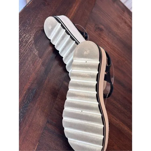 Black Fantasy comfort Sandals