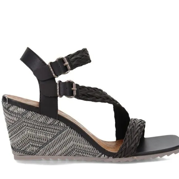 Blowfish Maliblu Black Wedge Sandals Size 11