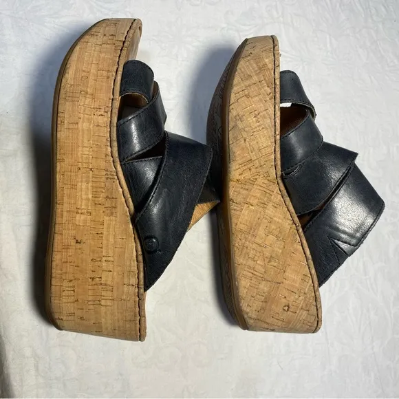 Born 8 Leather Strappy Sandals Slip On Charcoal Black Platform 3 inch Wedge