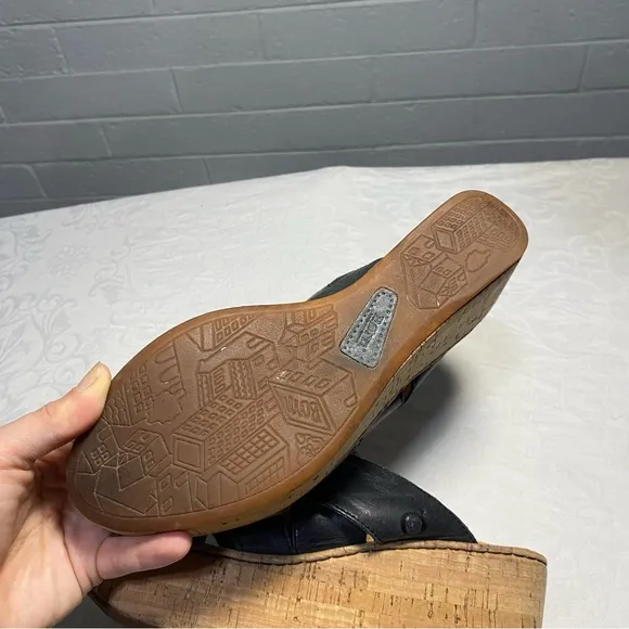 Born 8 Leather Strappy Sandals Slip On Charcoal Black Platform 3 inch Wedge