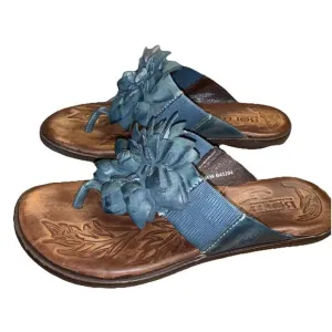 Born Gorgeous Handcrafted Leather Astrid Blue Rey Flower Thong Sandal Size 7