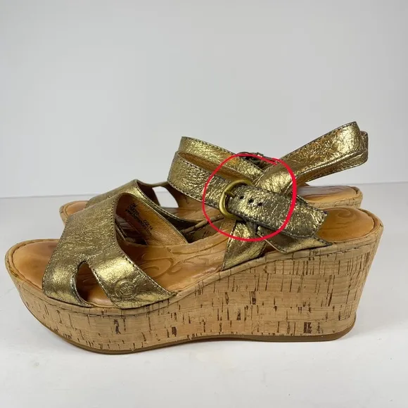 Born Women’s Metallic Gold Platform Sandals with Textured Straps Size 7
