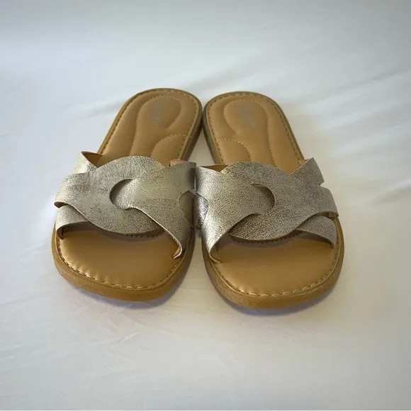 Born Women's Silver Sandals size 9M