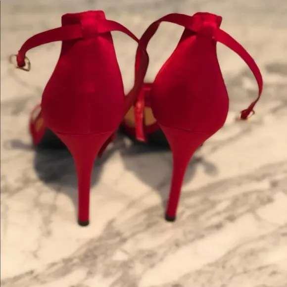 Brand New, 14th &amp; Union Anika Sandals Satin Red heels. Selling the Red P…
