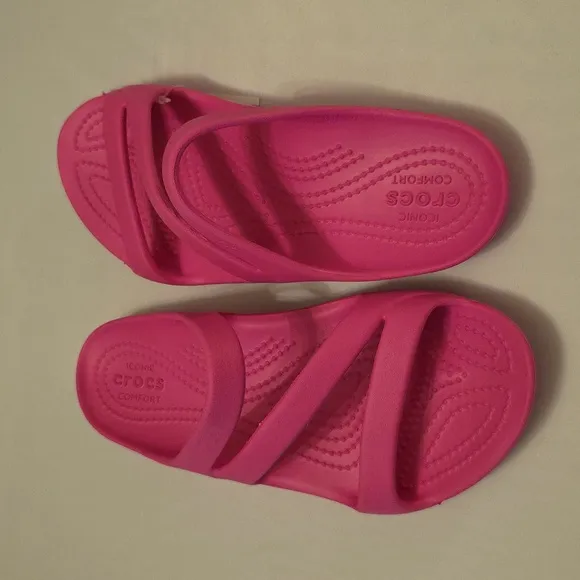 BRAND NEW CROCS ICONIC WOMENS KADEE II SANDAL