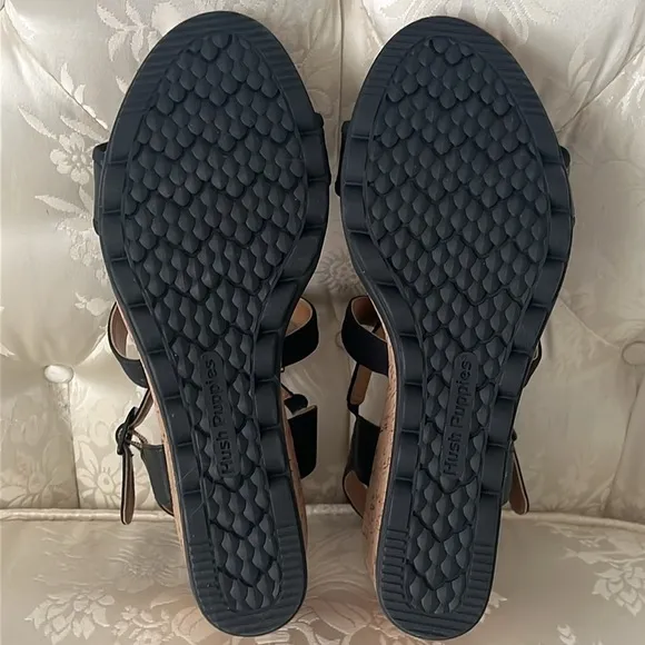 Brand New Hush Puppies Genuine Leather Black Cork Wedge Sandals Cross Strap